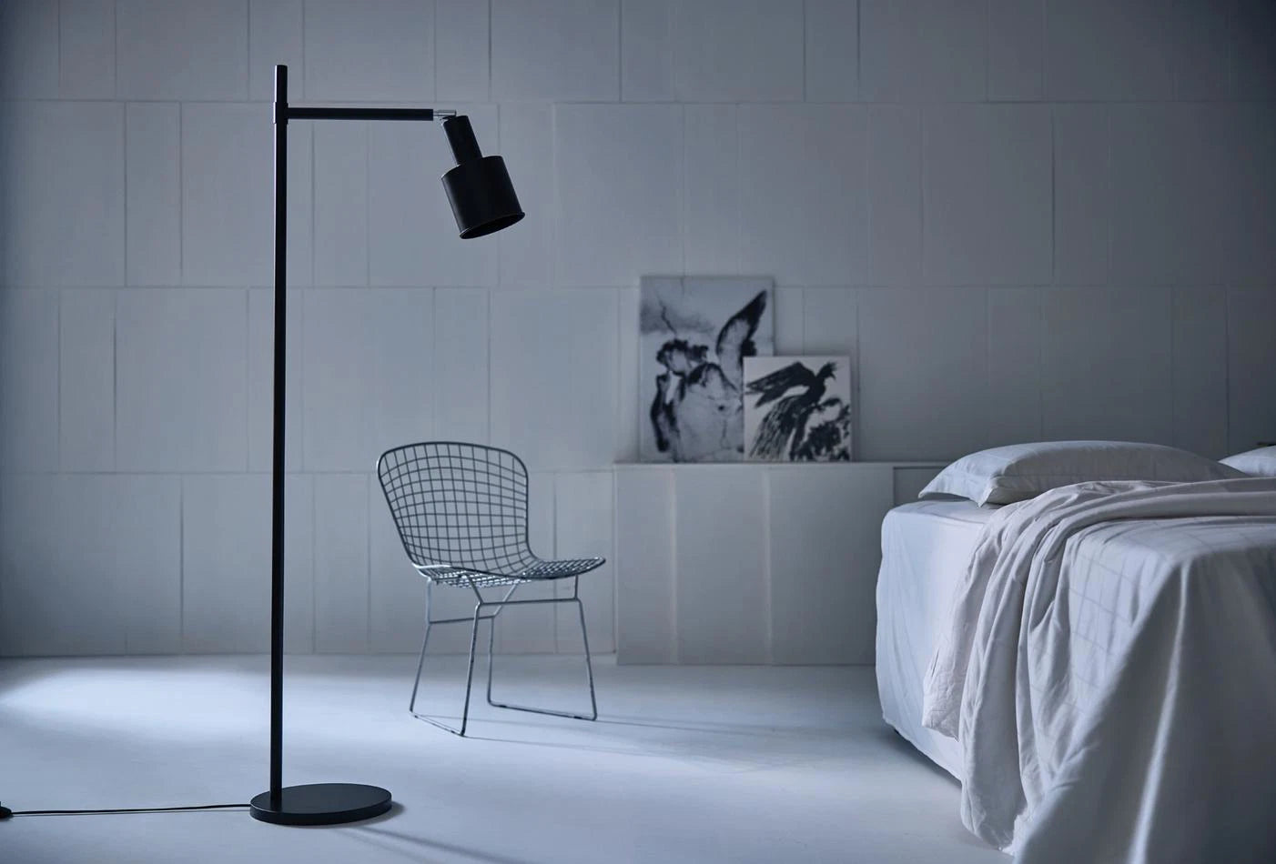 Fama floor lamp