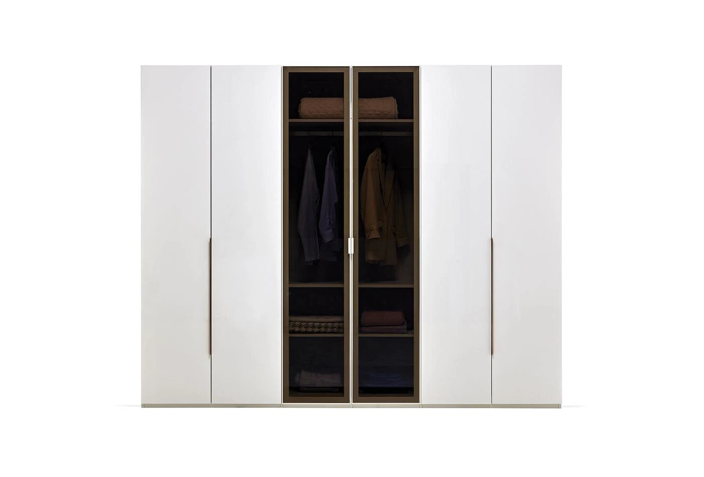 Legato wardrobe