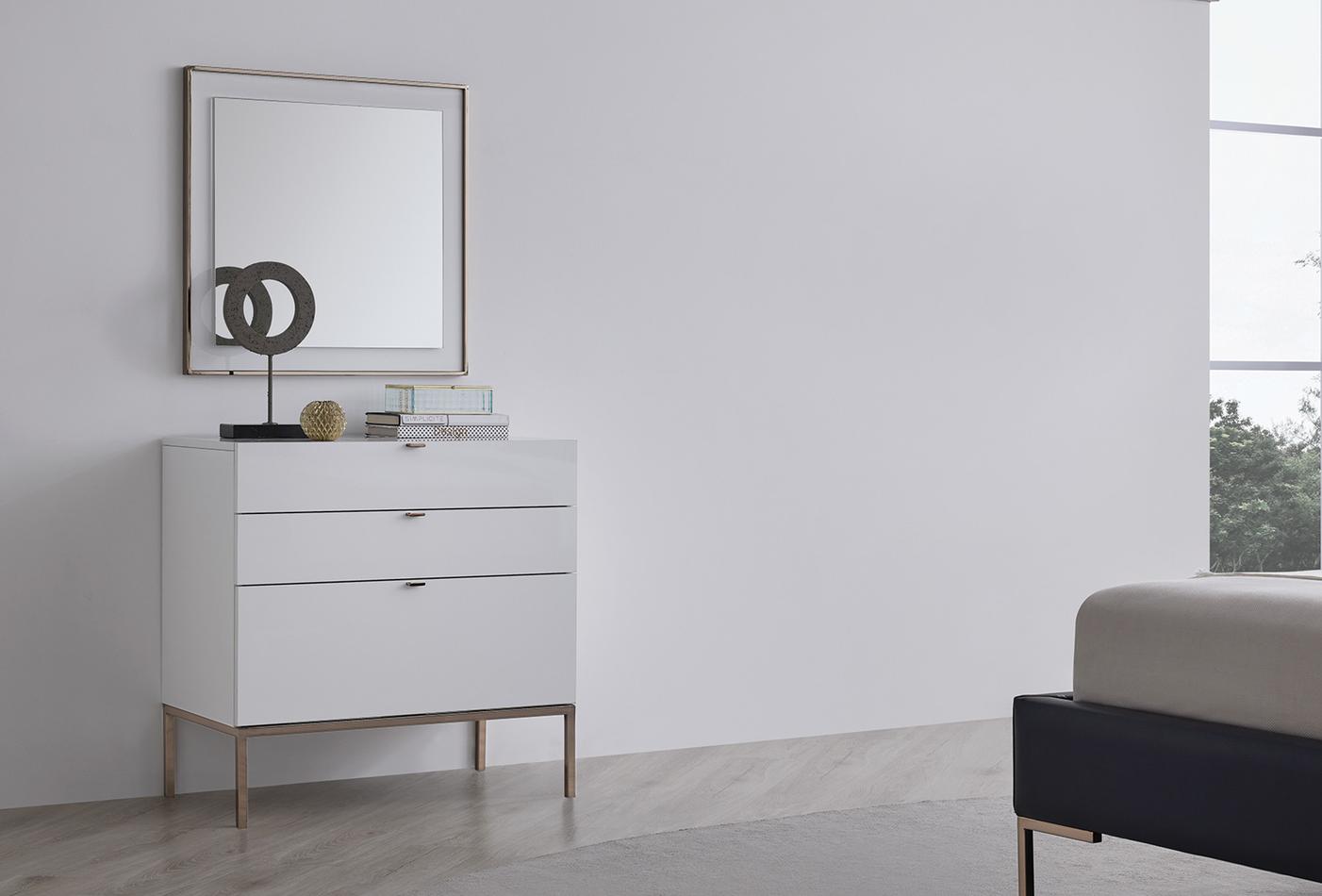 Legato chest of drawers
