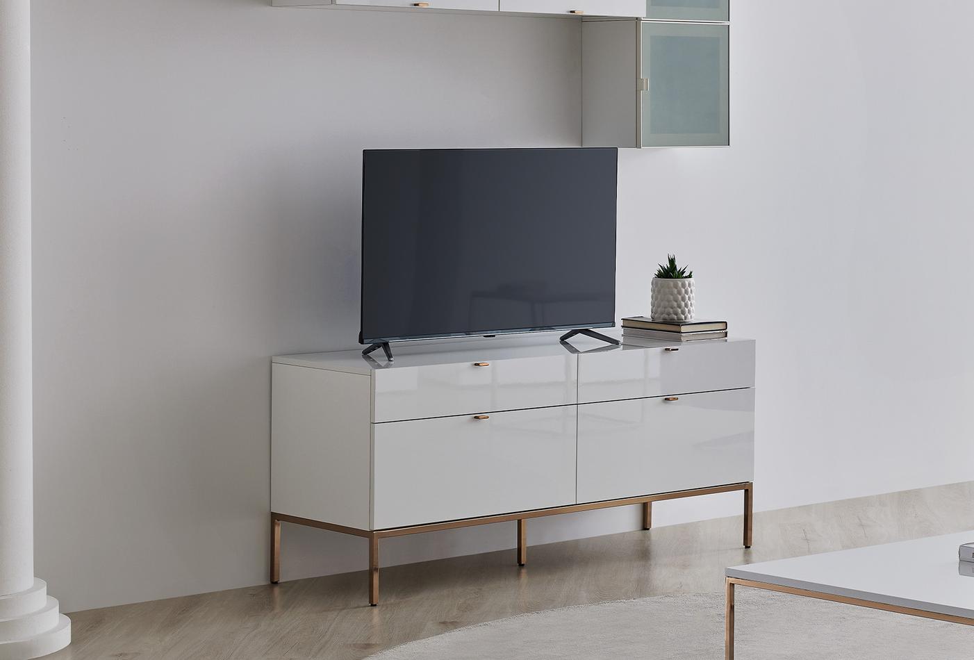 Legato wardrobe line