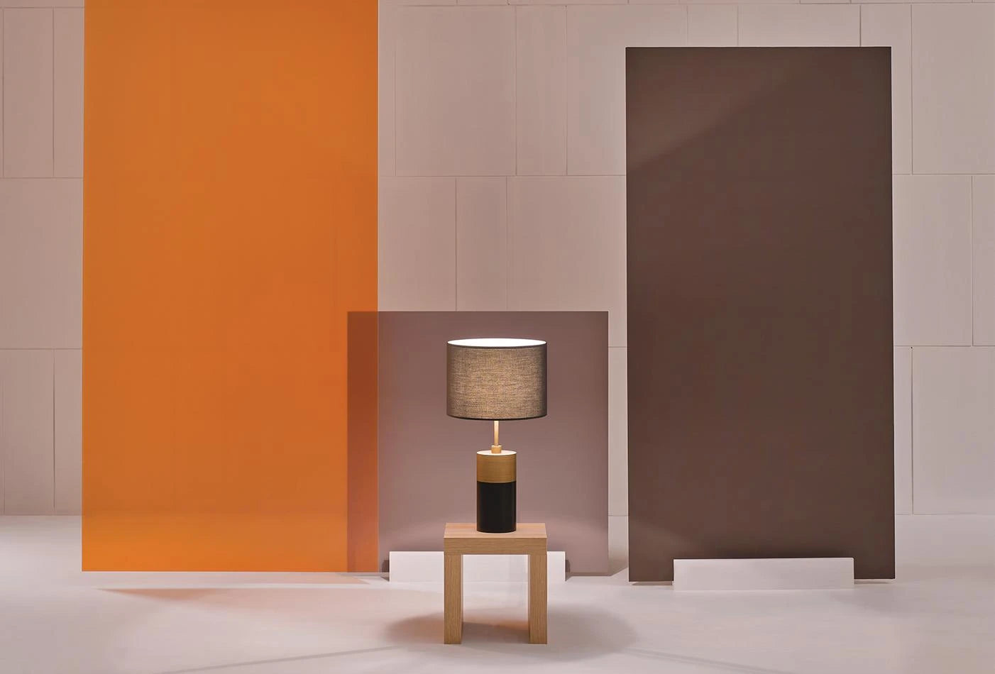 Alice table lamp