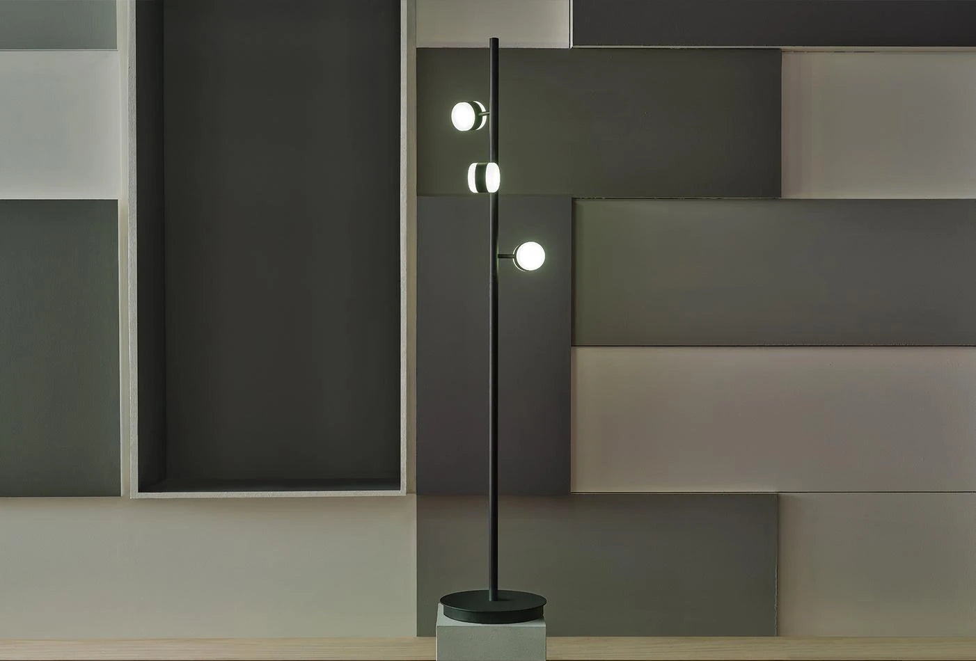 Oblo triple floor lamp