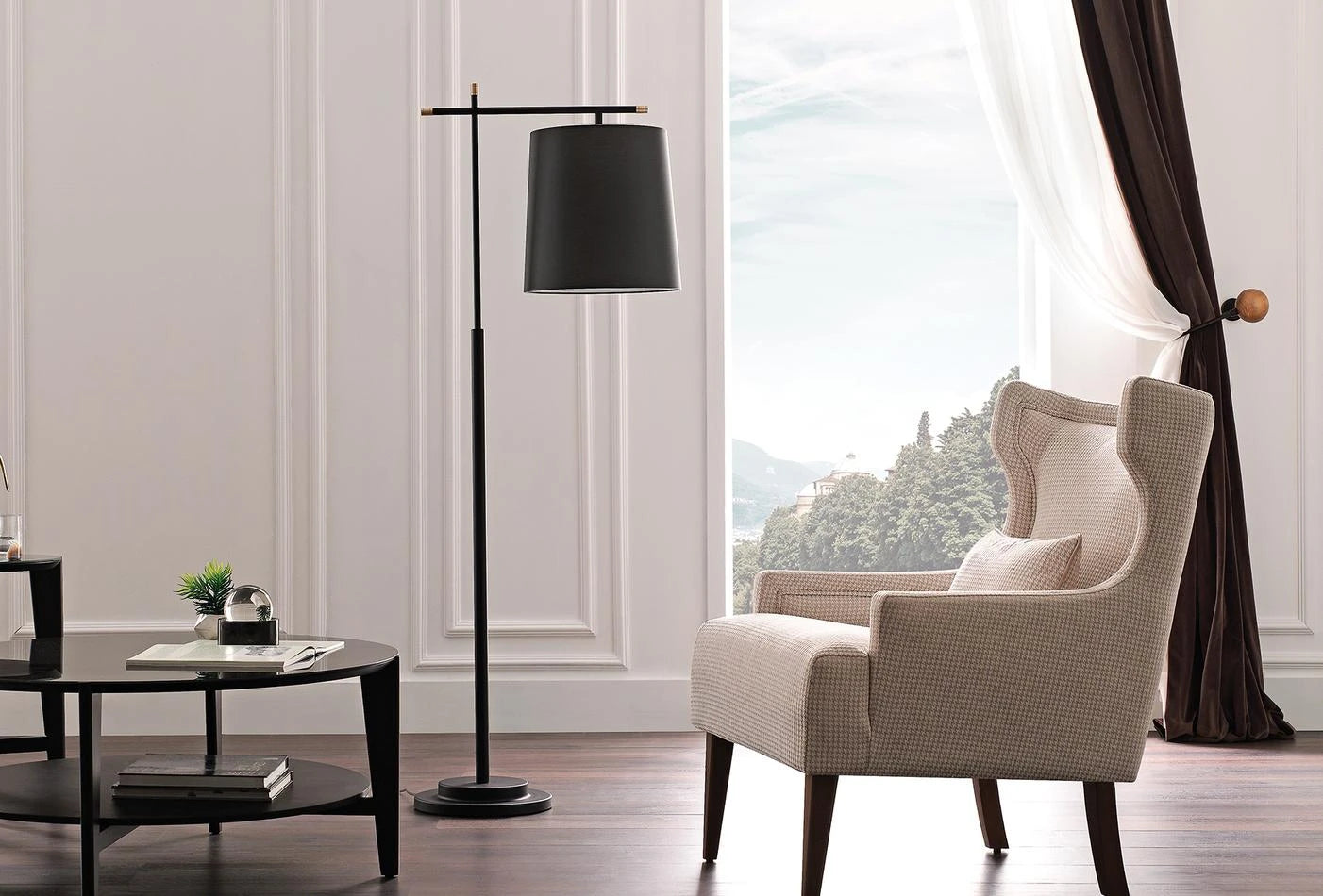 Sera floor lamp