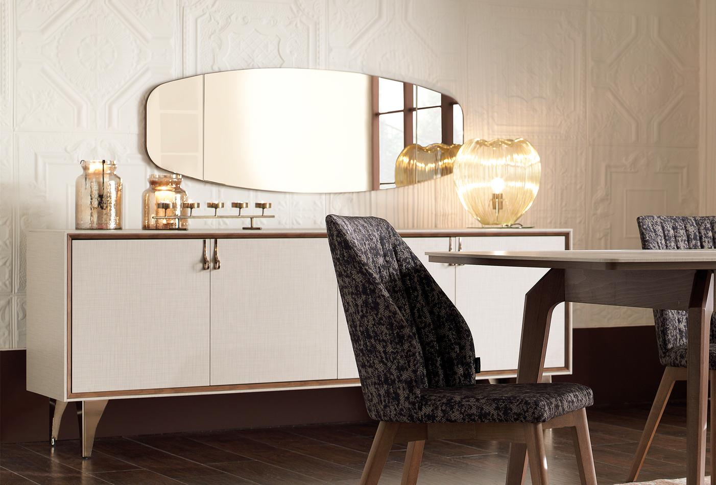Netha wall mirror