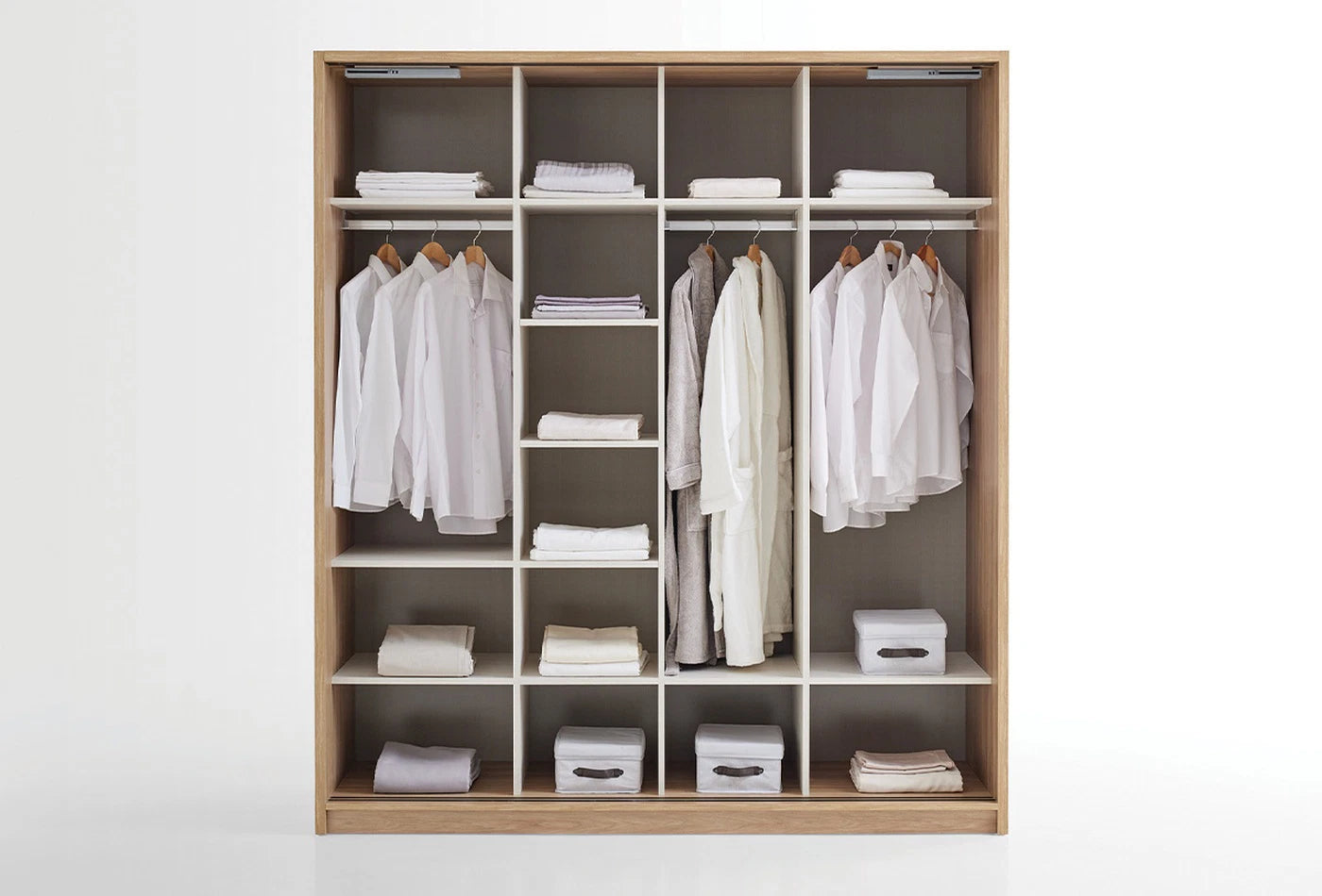 Perge gardróbszekrény