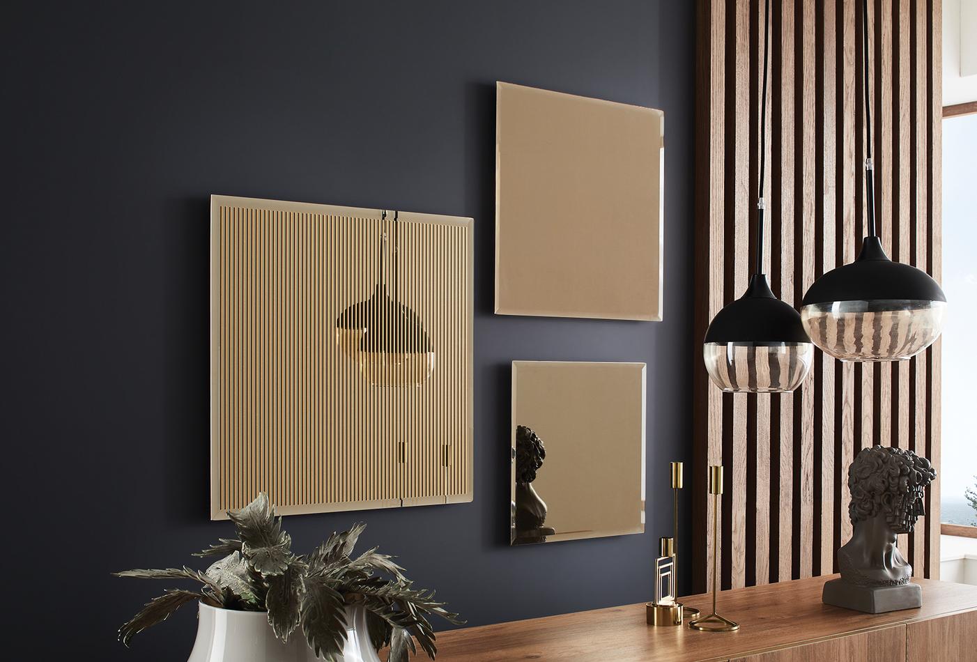 Sona wall mirror