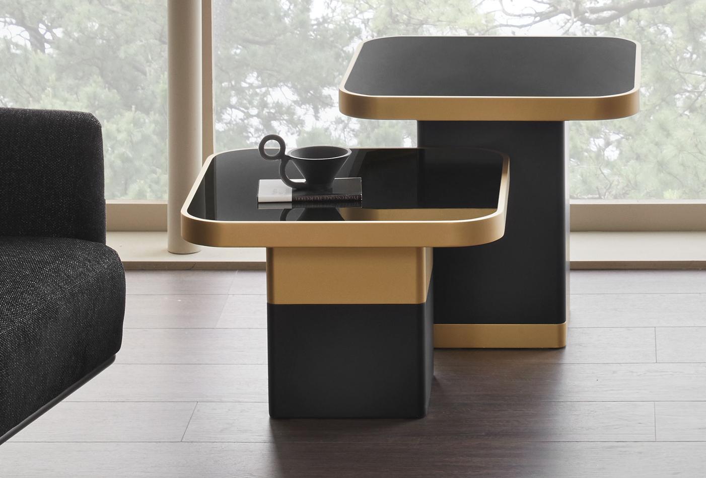 Valio coffee table