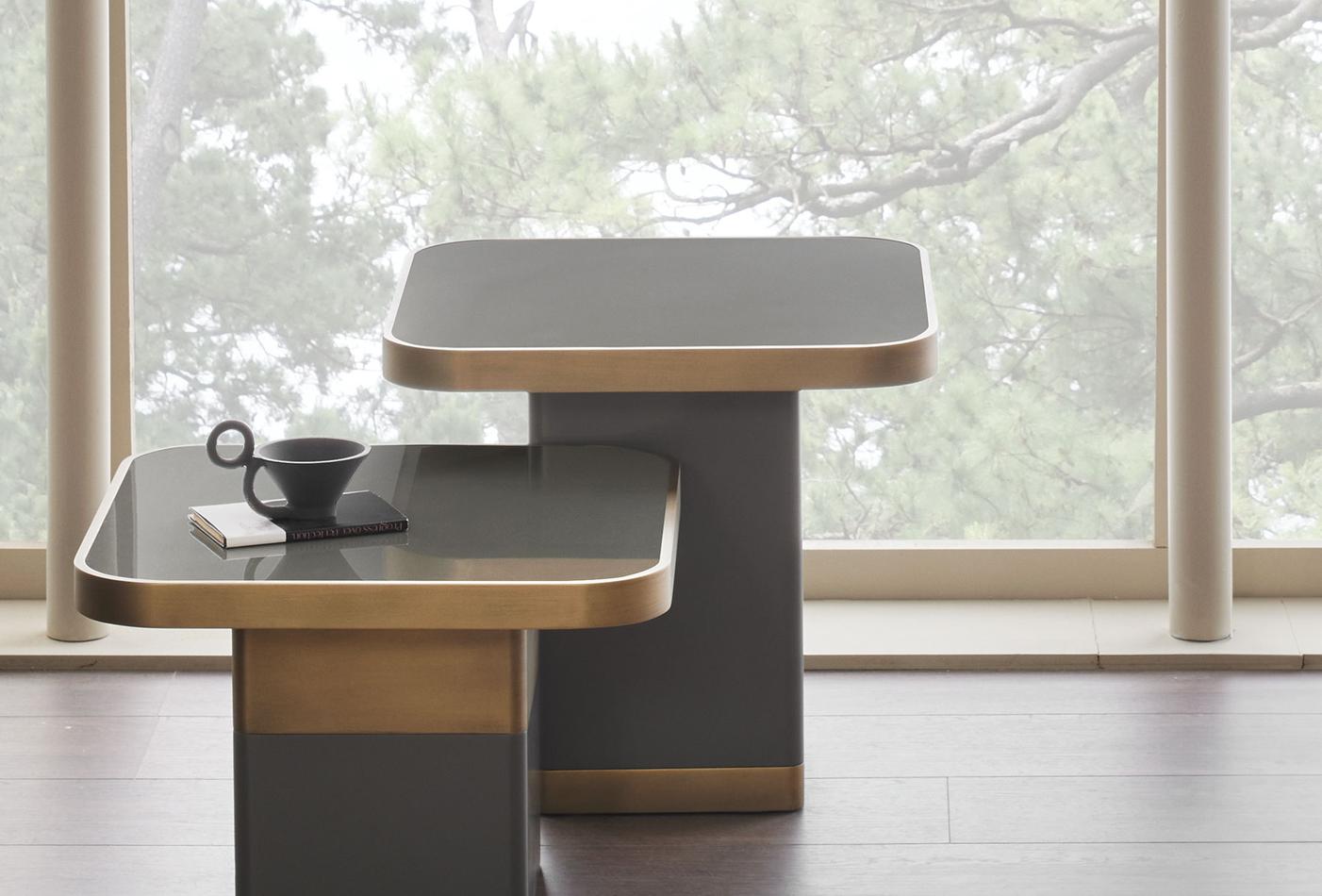 Valio coffee table
